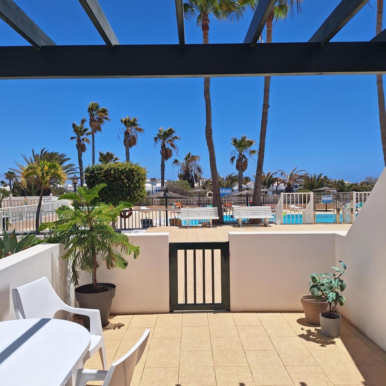 Apartamento Club Valena, Puerto Del Carmen, Lanzarote Tías Dış mekan fotoğraf